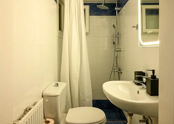 Διαμέρισμα Downtown Comfort 1 *